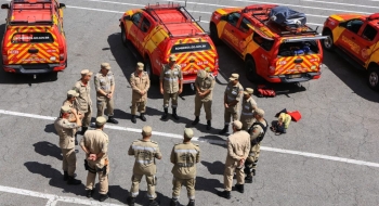 Temporais no RS: bombeiros de Goiás partem em missão de ajuda humanitária 